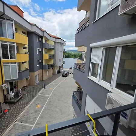 Apartment Kostic 3 *